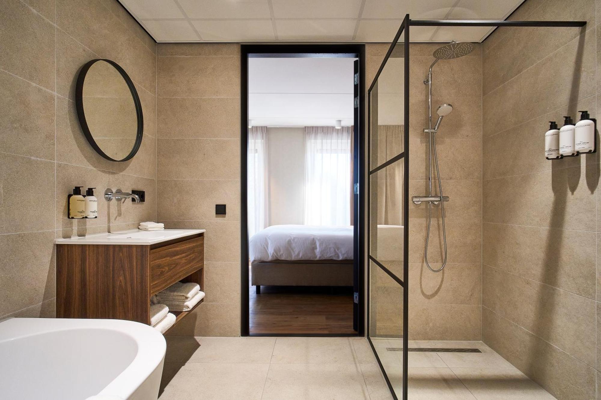 Eilandhotel Texel Де-Коксдорп Экстерьер фото Bathroom